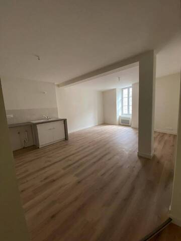Location Appartement 3 pièces 56 m² Annonay 07100