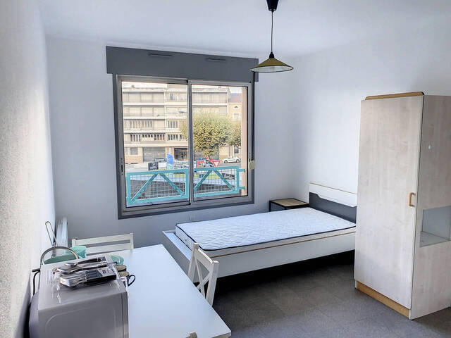 Location Appartement 1 pièce 19 m² Annonay 07100