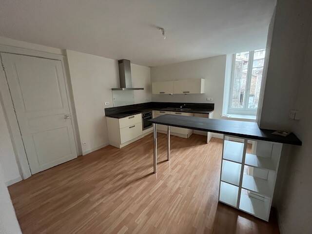 Location Appartement 3 pièces 106 m² Annonay 07100
