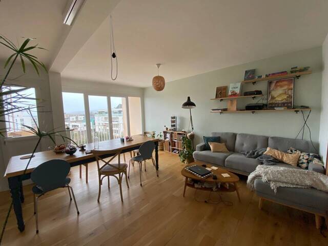 Location Appartement 3 pièces 66 m² Bourg-lès-Valence 26500
