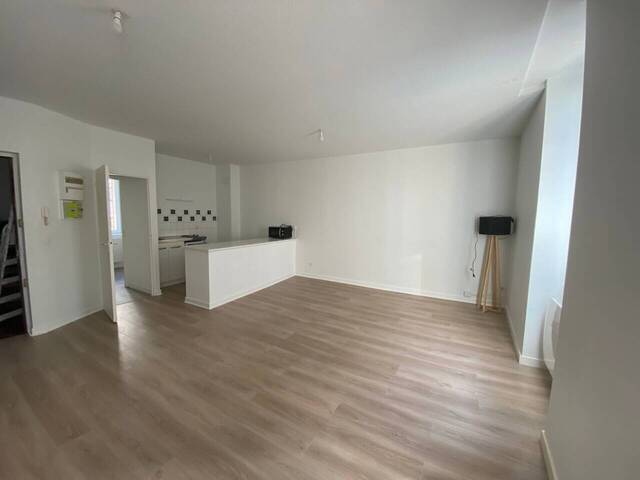 Location Appartement 1 pièce 36 m² Valence 26000