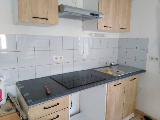 Location Appartement 3 pièces 44 m² Les Vans 07140