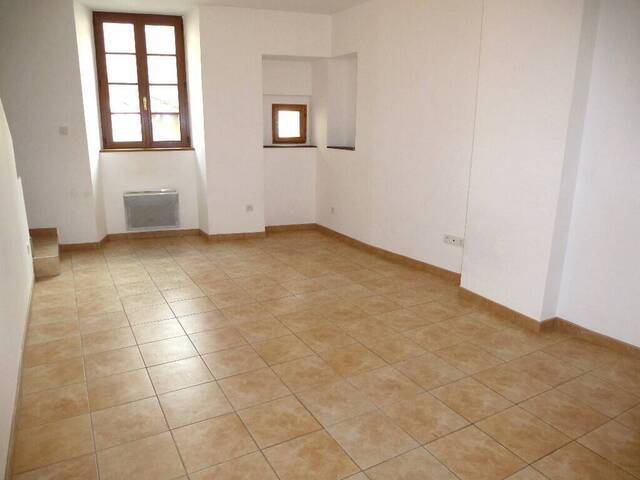 Location Appartement 3 pièces 50 m² Jaujac 07380