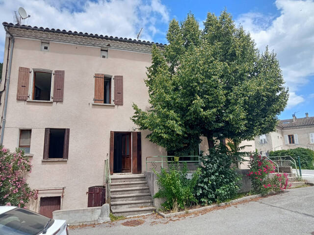 Vente Maison 5 pièces 100 m² Saint-Fortunat-sur-Eyrieux 07360