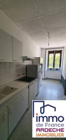 Location Appartement 2 pièces 40 m² Flaviac 07000