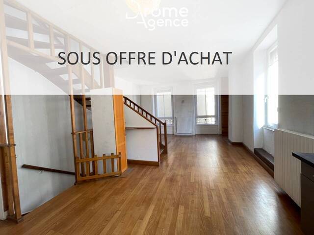 Vente Maison 6 pièces 150 m² Saint-Vallier 26240