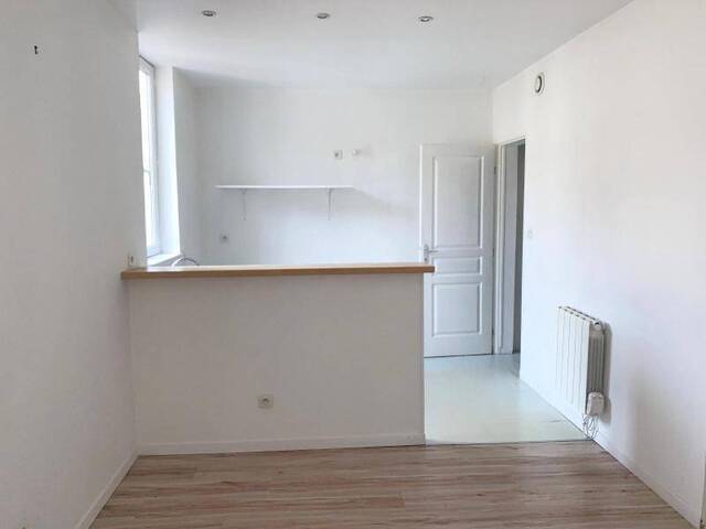 Location Appartement 2 pièces 43 m² Annonay 07100