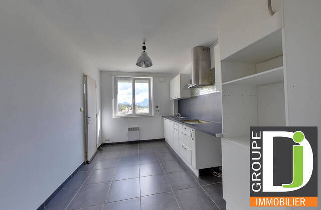 Vente Appartement 4 pièces 73 m² Crest 26400