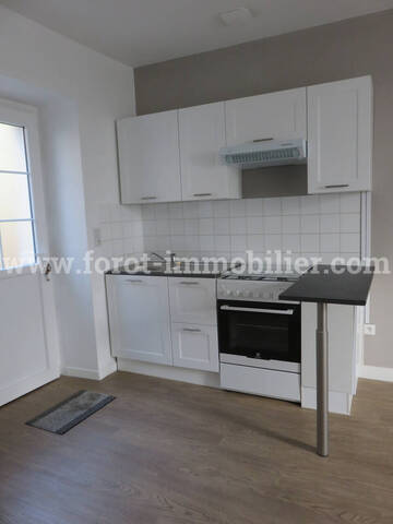 Location Maison 37 m² Lamastre 07270