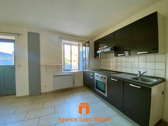 Location Maison 3 pièces 61 m² Saint-Marcel-lès-Sauzet 26740