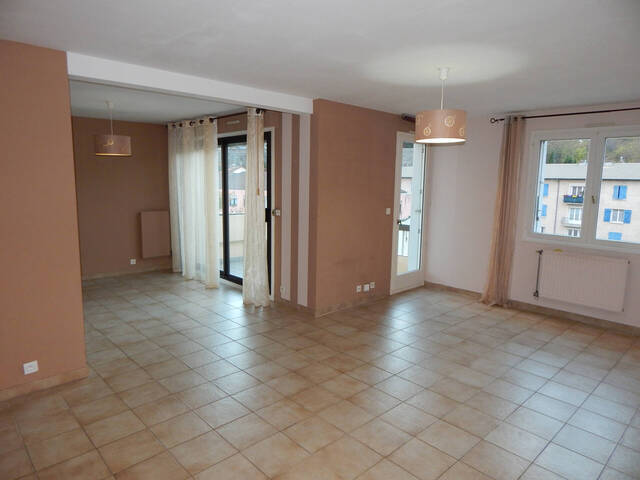 Location Appartement 5 pièces 95 m² Annonay 07100