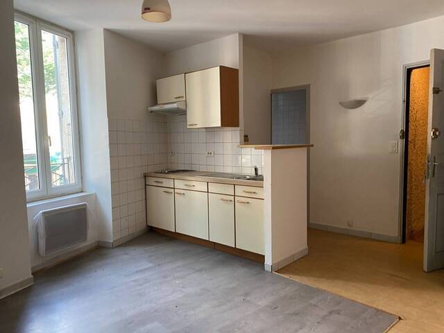 Vente Appartement 2 pièces 32 m² Aubenas 07200