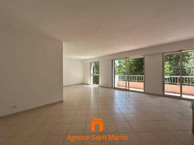 Vente Appartement 4 pièces 89 m² Montélimar 26200