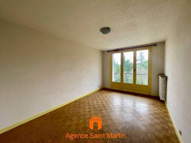 Location Appartement 2 pièces 46 m² Montélimar 26200