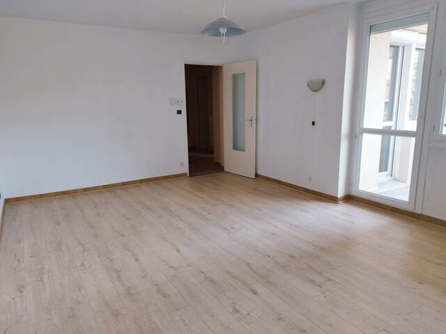 Vente Appartement 3 pièces 76 m² Annonay 07100