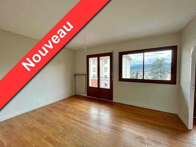 Location Appartement 3 pièces 80 m² Aubenas 07200