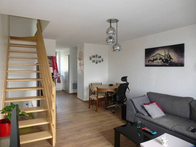 Location Appartement 45 m² Saint-Donat-sur-l'Herbasse 26260