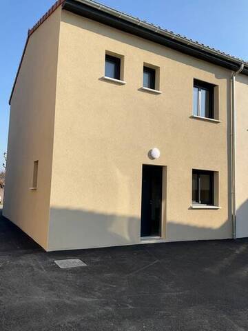 Location Maison 4 pièces 88 m² Beaumont-lès-Valence 26760