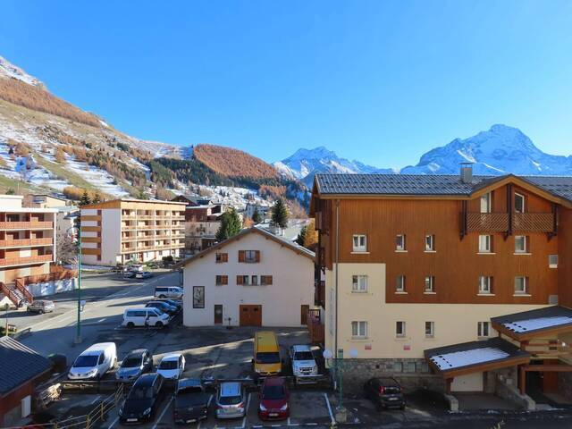 Holiday rent BLEUETS t3 8 sleeps Les 2 Alpes 38860