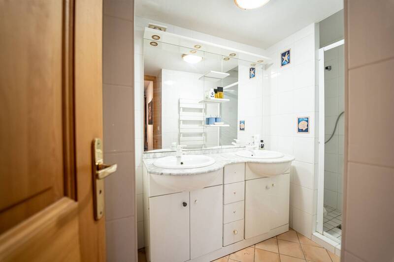 Buy apartment 6 rooms in Megève 74120