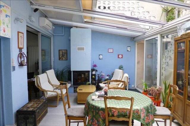 Sold House 4 rooms Nîmes 30000 120 m²