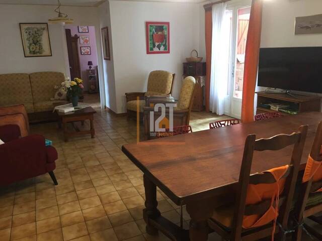 Sold House 4 rooms Milhaud 30540 95 m²