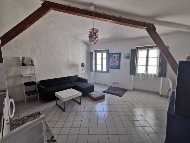 Sold Apartment 2 rooms Nîmes 30000 41.77 m²