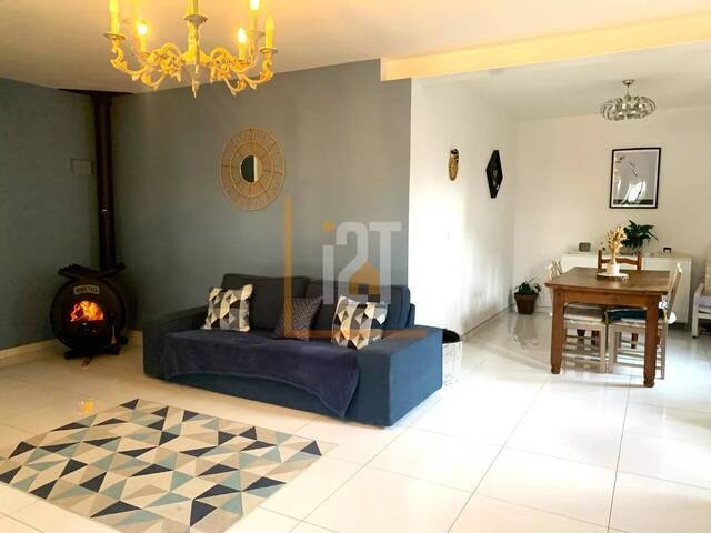 Sale House 6 rooms Rodilhan 30230 140 m²