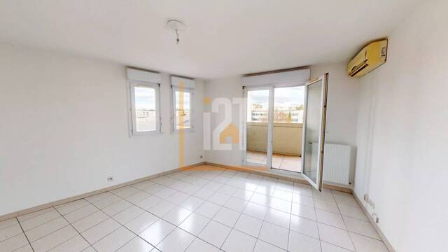 Sale Apartment 2 rooms Nîmes 30900 46 m²