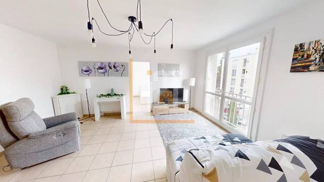 Sale Apartment 3 rooms Nîmes 30000 63.04 m²