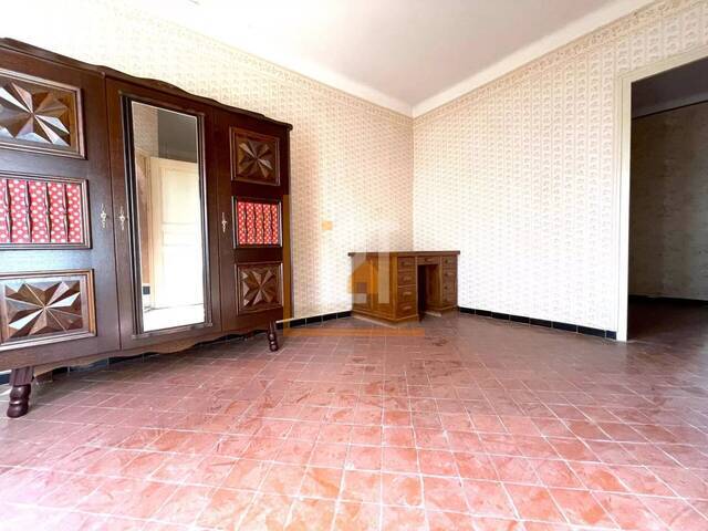 Sale House 5 rooms Beaucaire 30300 103.31 m²