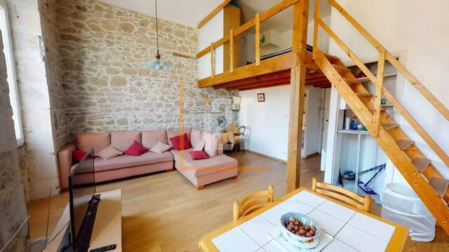 Rent Apartment 2 rooms Nîmes 30000 42 m²