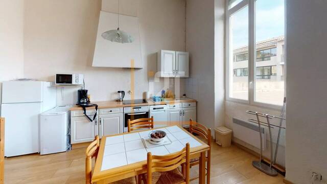 Rent Apartment 2 rooms Nîmes 30000 42 m²
