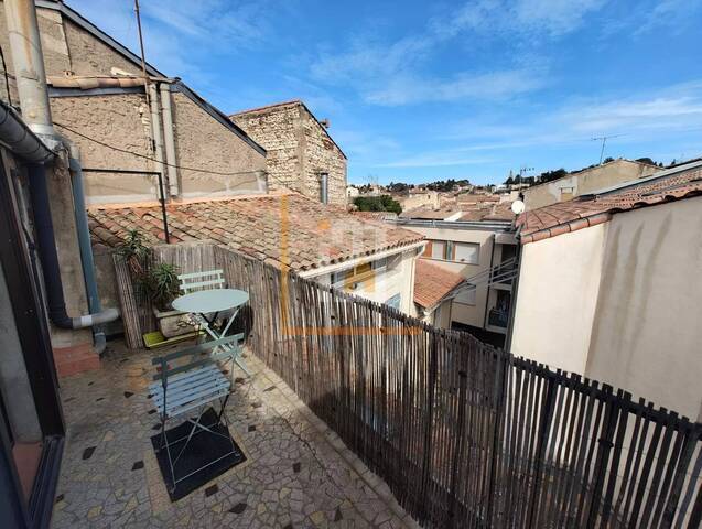 Vente Appartement 6 pièces Nîmes 30000 171.7 m²