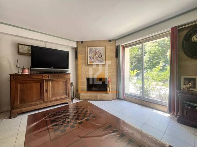 Sale House 7 rooms Sainte-Anastasie 30190 217 m²