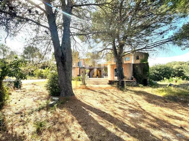 Vente Maison 7 pièces Nîmes 30000 170 m²