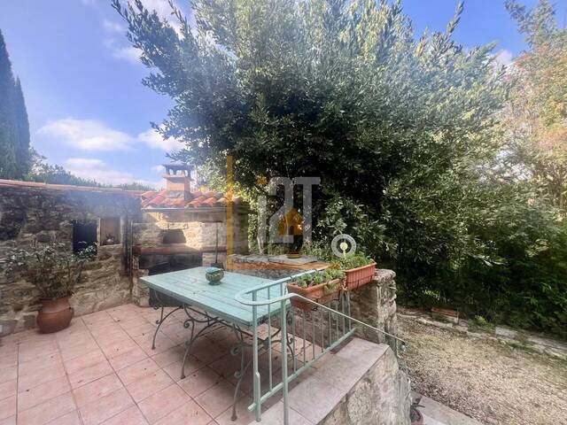 Vente Maison 7 pièces Uzès 30700 174 m²