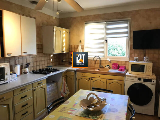 Vente Maison 4 pièces Nîmes 30000 102.18 m²