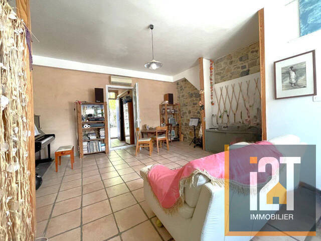 Vente Maison 4 pièces Nîmes 30000 87.11 m²