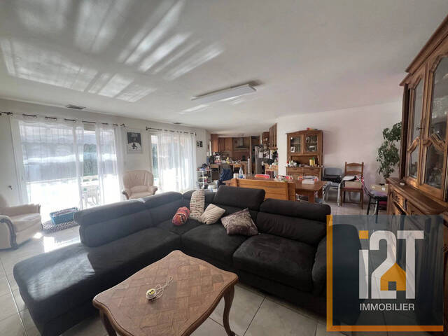 Vente Maison 7 pièces Nîmes 30000 198 m²