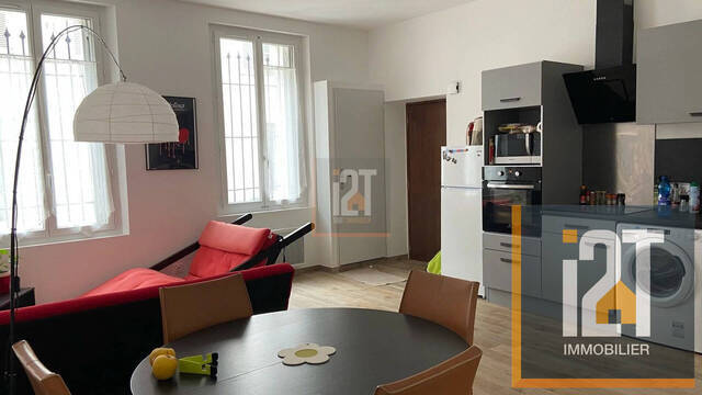 Rent Apartment 3 rooms Nîmes 30000 75 m²