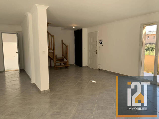 Vente Maison 6 pièces Nîmes 30000 132.81 m²