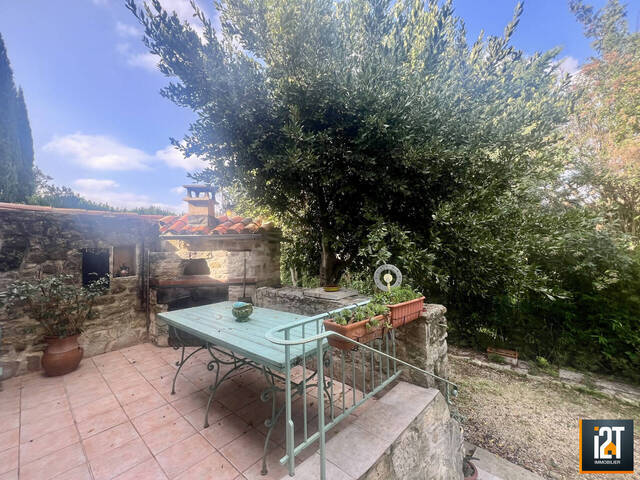 Vente Maison 4 pièces Uzès 30700 174 m²