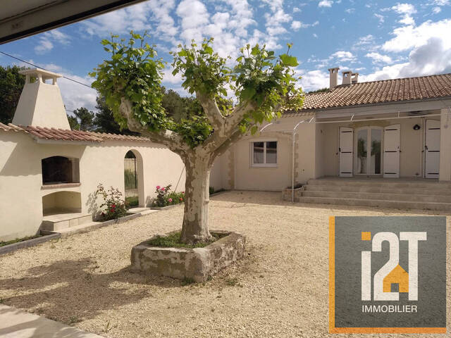 Vente Maison 5 pièces Arles 13200 130 m²