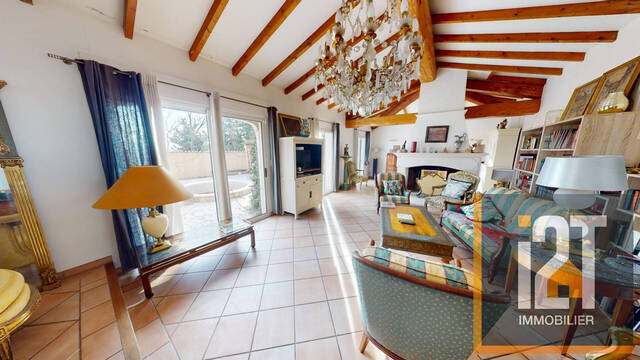 Vente Maison 7 pièces Nîmes 30000 172.79 m²