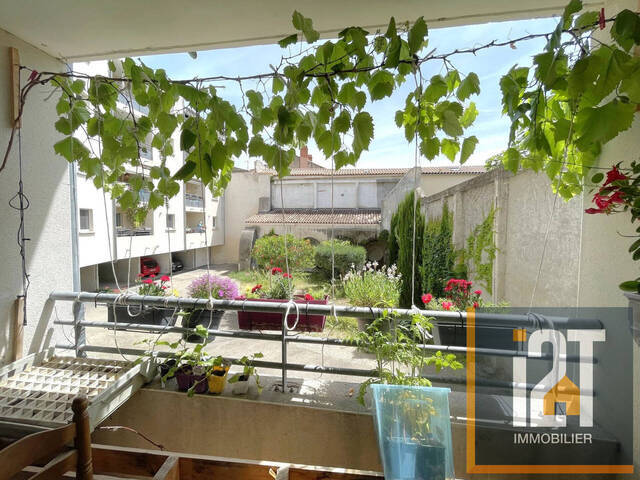 Sale Apartment 3 rooms Tarascon 13150 65.37 m²