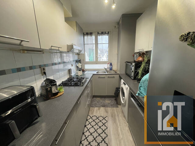 Sale Apartment 3 rooms Nîmes 30000 50 m²