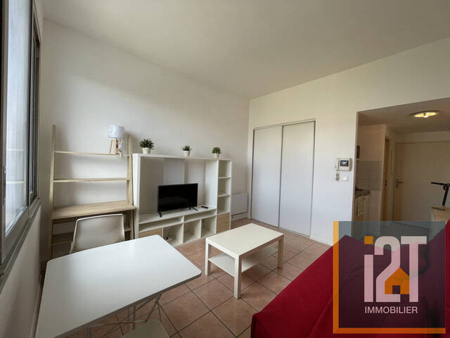 Sale Apartment 1 room Nîmes 30000 22.28 m²