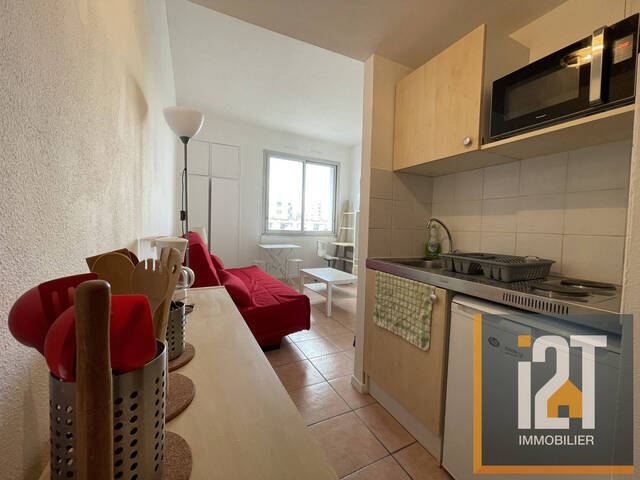 Sale Apartment 1 room Nîmes 30000 22.28 m²