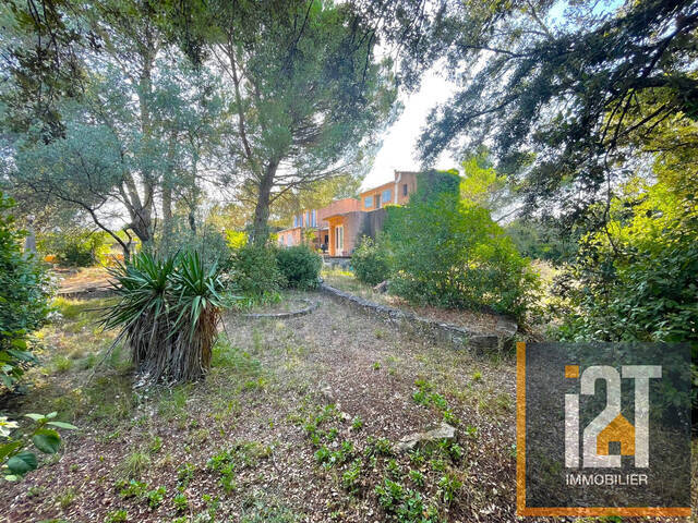 Vente Maison 7 pièces Nîmes 30000 170 m²